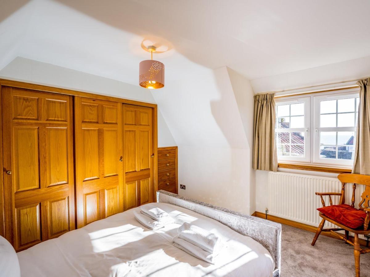 Pass The Keys Superb 3 Bedroom Cottage With Sea Views Anstruther Exterior foto